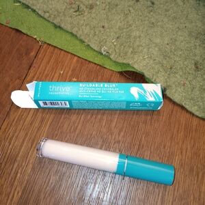 Thrive Concealer with Buildable Blur New